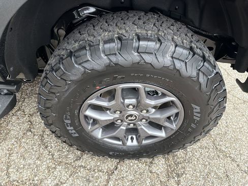 New 2025 Ford Bronco Badlands AWD/4WD image 12