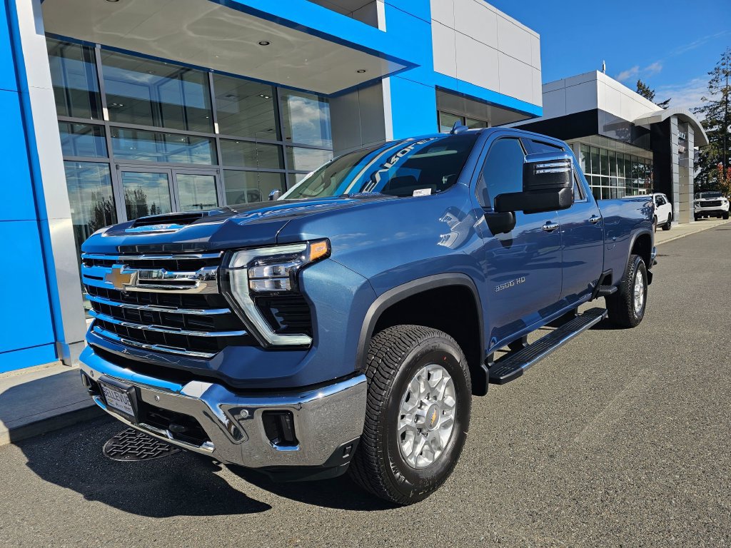 New 2026 Chevrolet Silverado 3500 LTZ w/ LTZ Plus Package AWD/4WD image 3