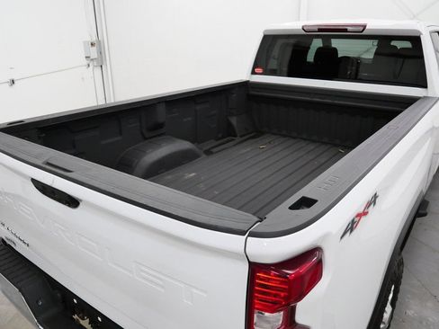 Used 2024 Chevrolet Silverado 2500 LT w/ Convenience Package AWD/4WD image 36