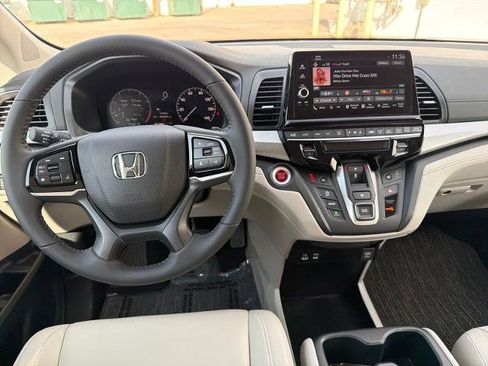 New 2026 Honda Odyssey EX-L image 25