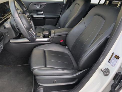 Certified 2023 Mercedes-Benz GLA 250 4MATIC image 17