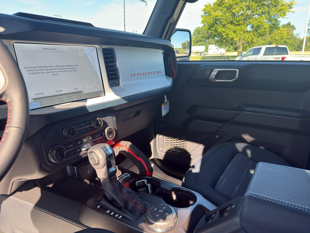 New 2026 Ford Bronco Heritage Edition AWD/4WD image 11