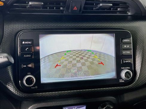 Used 2021 Nissan Kicks SV FWD image 14