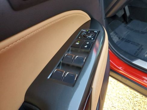 Used 2024 Lexus NX 250 FWD image 16