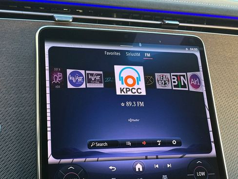 Certified 2023 Mercedes-Benz EQE 350+ 4MATIC Sedan w/ Exclusive Trim Package image 36