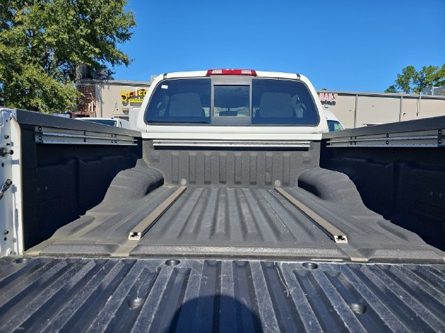 Used 2019 Nissan Frontier SV w/ Value Truck Package RWD image 12