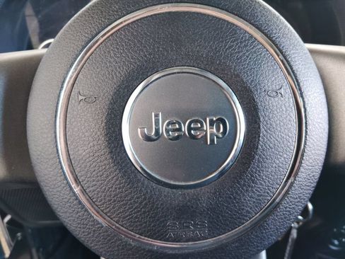 Used 2017 Jeep Wrangler Unlimited Sport AWD/4WD image 25