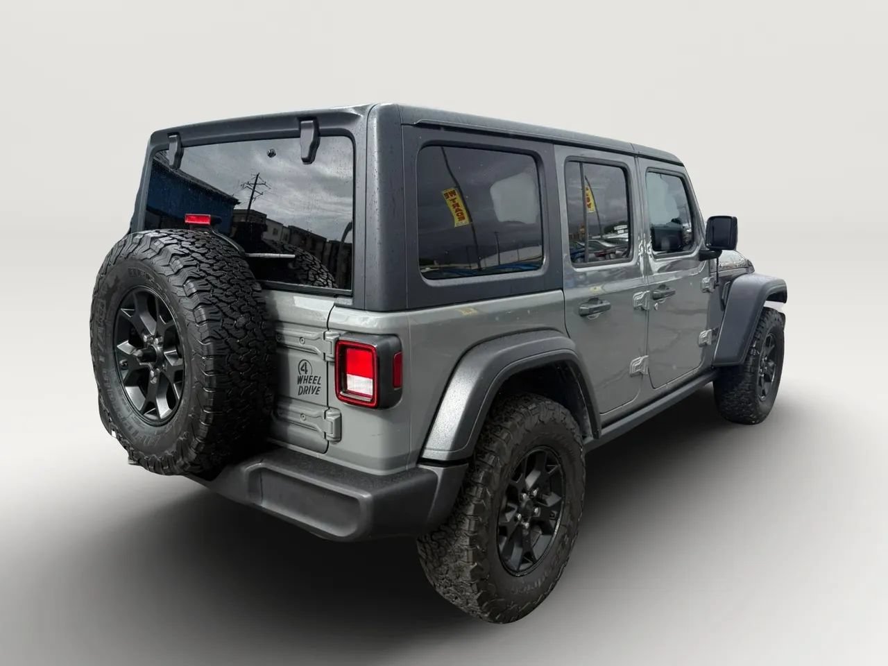Used 2021 Jeep Wrangler Unlimited Sport AWD/4WD image 3