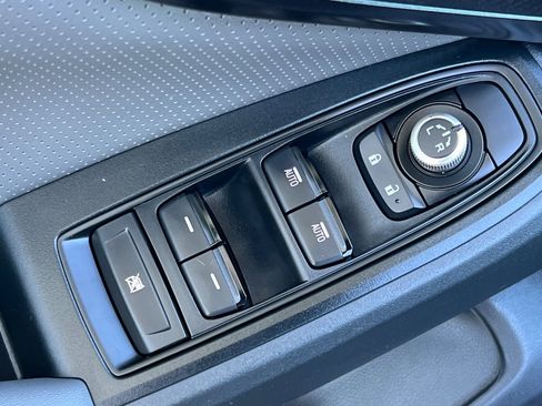 Certified 2021 Subaru Crosstrek 2.5i Sport w/ Moonroof Package image 12