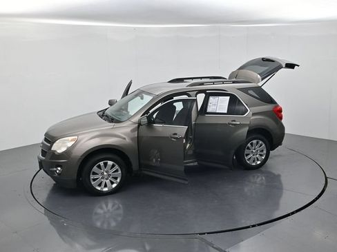 Used 2011 Chevrolet Equinox LT AWD/4WD image 46