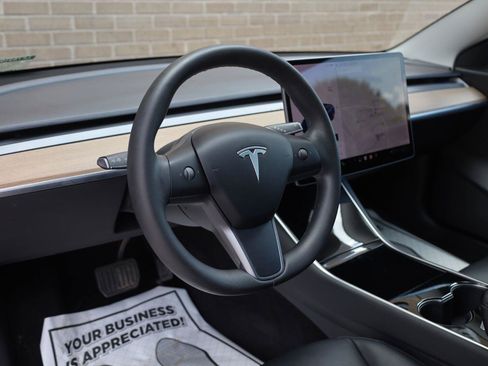Used 2020 Tesla Model 3 Long Range AWD/4WD image 16