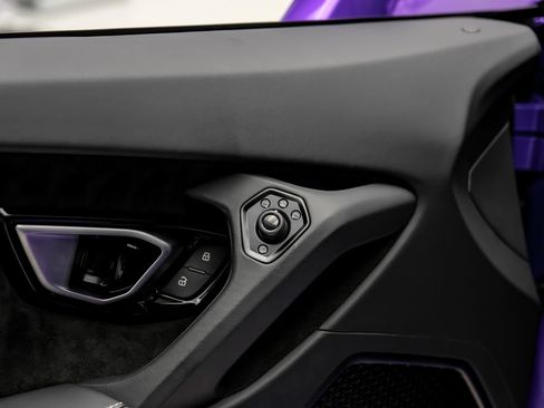 Used 2024 Lamborghini Huracan EVO AWD/4WD image 46