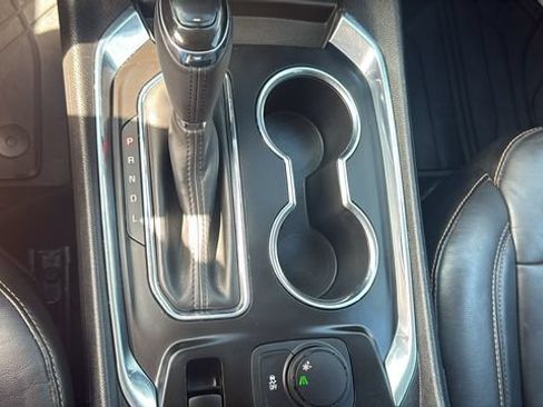 Used 2018 Chevrolet Traverse LT w/ LPO, Floor Liner Package FWD image 21