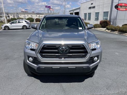 Used 2019 Toyota Tacoma SR5 image 8