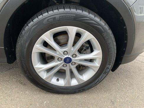 Used 2017 Ford Escape SE w/ Equipment Group 201A AWD/4WD image 23