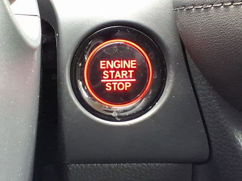 Used 2025 Honda HR-V LX image 26