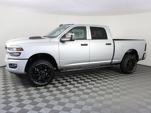New 2026 RAM 2500 Tradesman AWD/4WD image 2