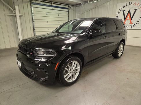 Used 2025 Dodge Durango GT AWD/4WD image 2