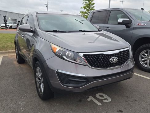 Used 2016 Kia Sportage LX image 4