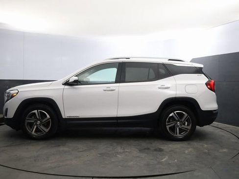 Used 2020 GMC Terrain SLT w/ Preferred Package image 4