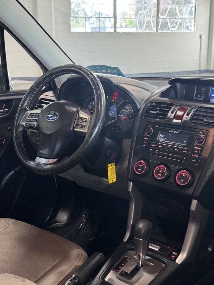 Used 2015 Subaru Forester 2.5i Limited AWD/4WD image 3