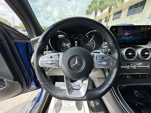Used 2020 Mercedes-Benz GLC 300 GLC 300 image 21