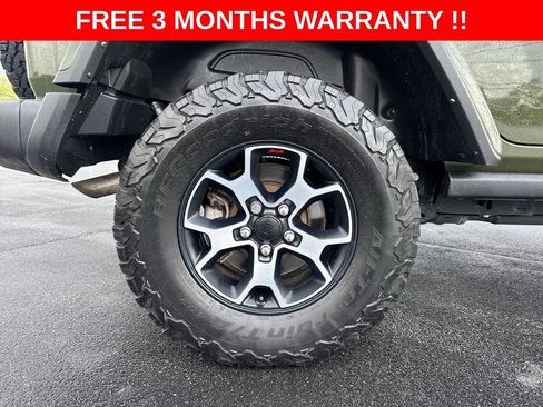 Used 2022 Jeep Wrangler Unlimited Rubicon w/ LED Lighting Group AWD/4WD image 36