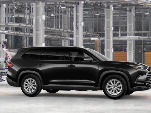 New 2026 Toyota Grand Highlander AWD Hybrid image 13