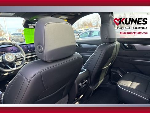 New 2025 Buick Enclave Sport Touring w/ Super Cruise Package image 34