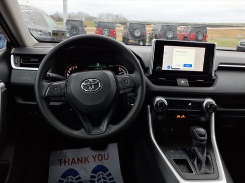 Used 2023 Toyota RAV4 XLE image 11