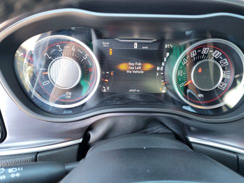 Used 2015 Dodge Challenger R/T Plus image 13