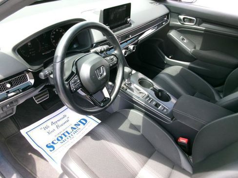 Used 2024 Honda Civic Sport image 12