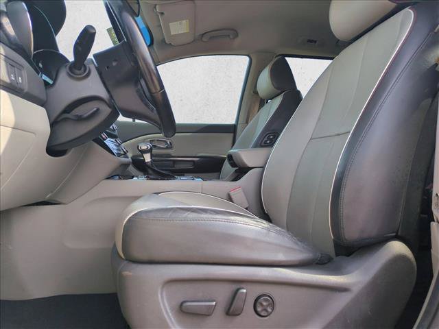 Used 2018 Kia Sedona SX FWD image 16