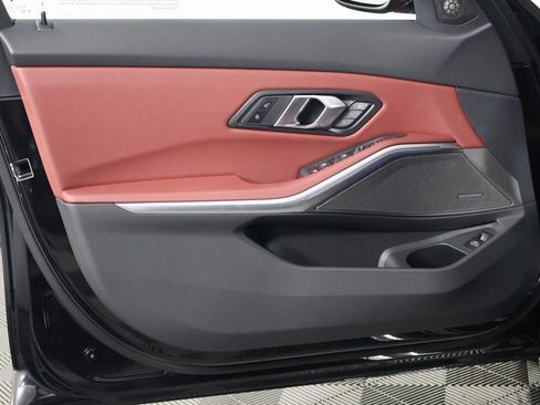 New 2026 BMW 330i Sedan w/ M Sport Package image 7