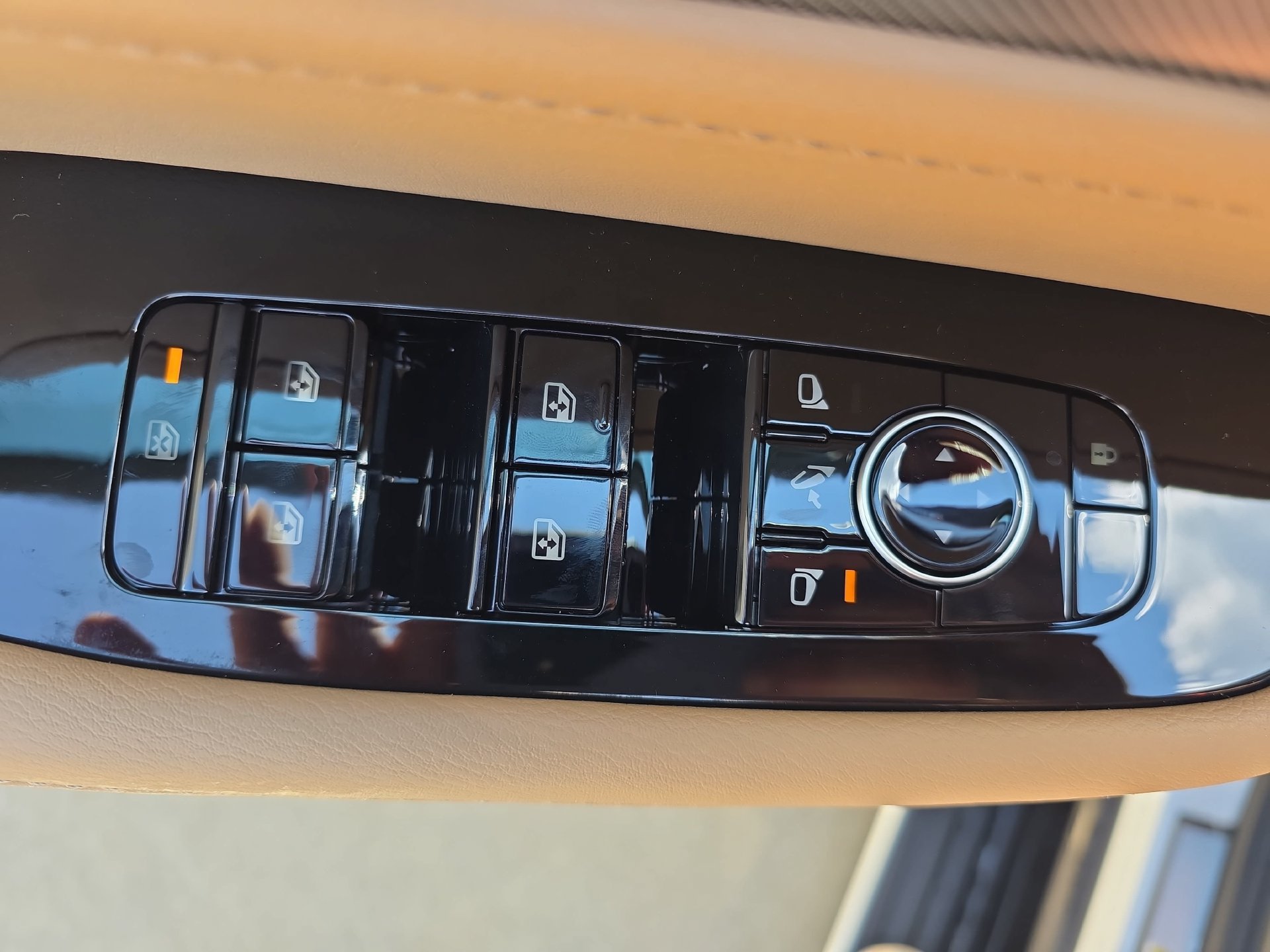 New 2027 INFINITI QX80 Luxe w/ Cargo Package AWD/4WD image 27