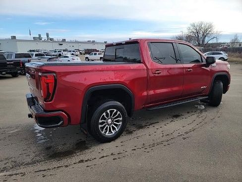 Used 2021 GMC Sierra 1500 AT4 w/ AT4 Value Package image 2