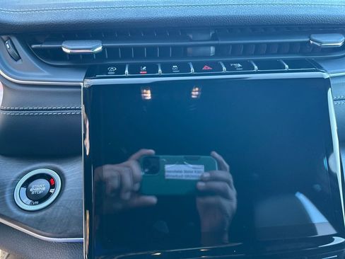 New 2025 Jeep Grand Cherokee L Limited image 15