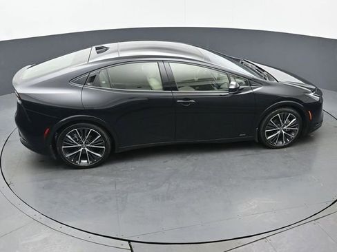 Certified 2024 Toyota Prius XLE image 48