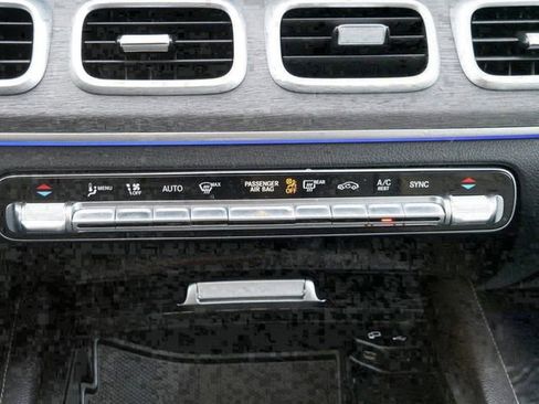 Used 2022 Mercedes-Benz GLE 350 4MATIC image 22