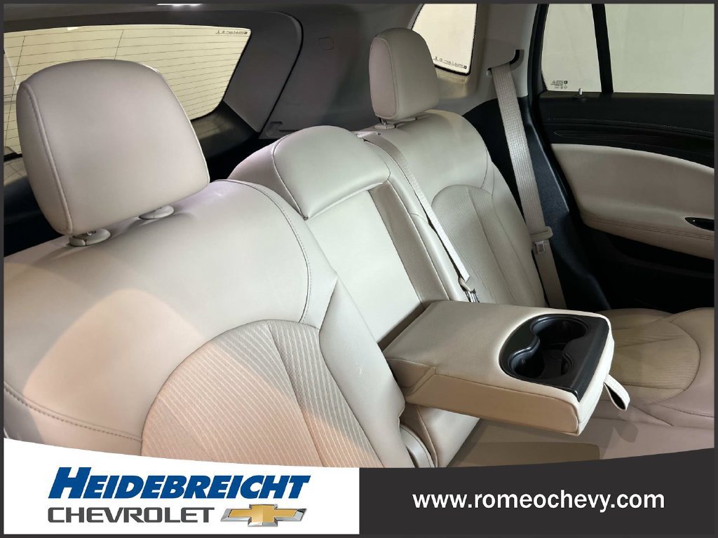 Used 2020 Buick Envision Preferred FWD image 36