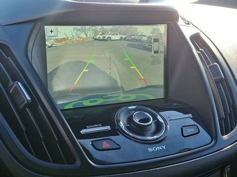 Used 2018 Ford Escape Titanium w/ Ford Safe & Smart Package image 15