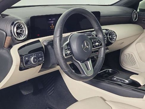 Used 2021 Mercedes-Benz CLA 250 image 15