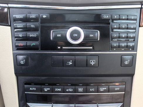 Used 2010 Mercedes-Benz E 350 Coupe image 16