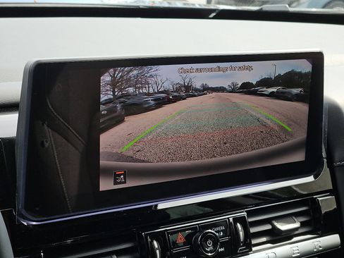 New 2026 Nissan Pathfinder SV image 14