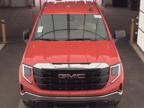 Used 2022 GMC Sierra 1500 Pro w/ Pro Value Package AWD/4WD image 3