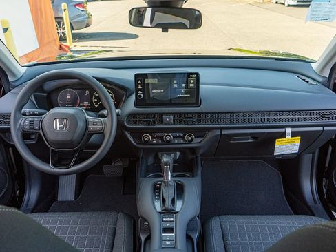 New 2027 Honda HR-V LX image 17