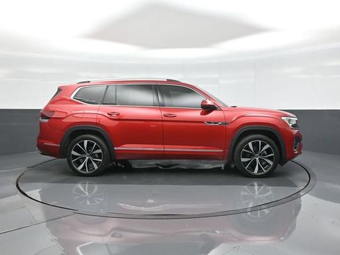 Used 2024 Volkswagen Atlas SEL Premium R-Line AWD/4WD image 8