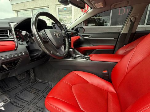 Used 2023 Toyota Camry XSE w/ Navigation Package FWD image 9