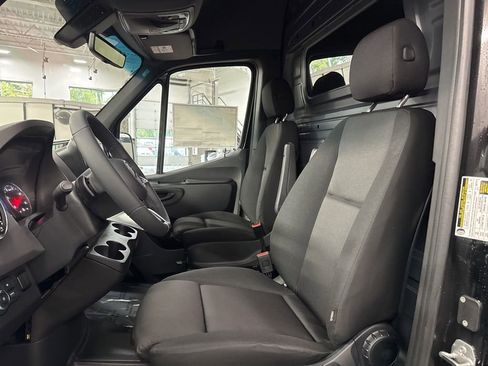 New 2026 Mercedes-Benz Sprinter 2500 image 26