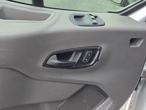 Used 2022 Ford Transit 350 XLT RWD image 34